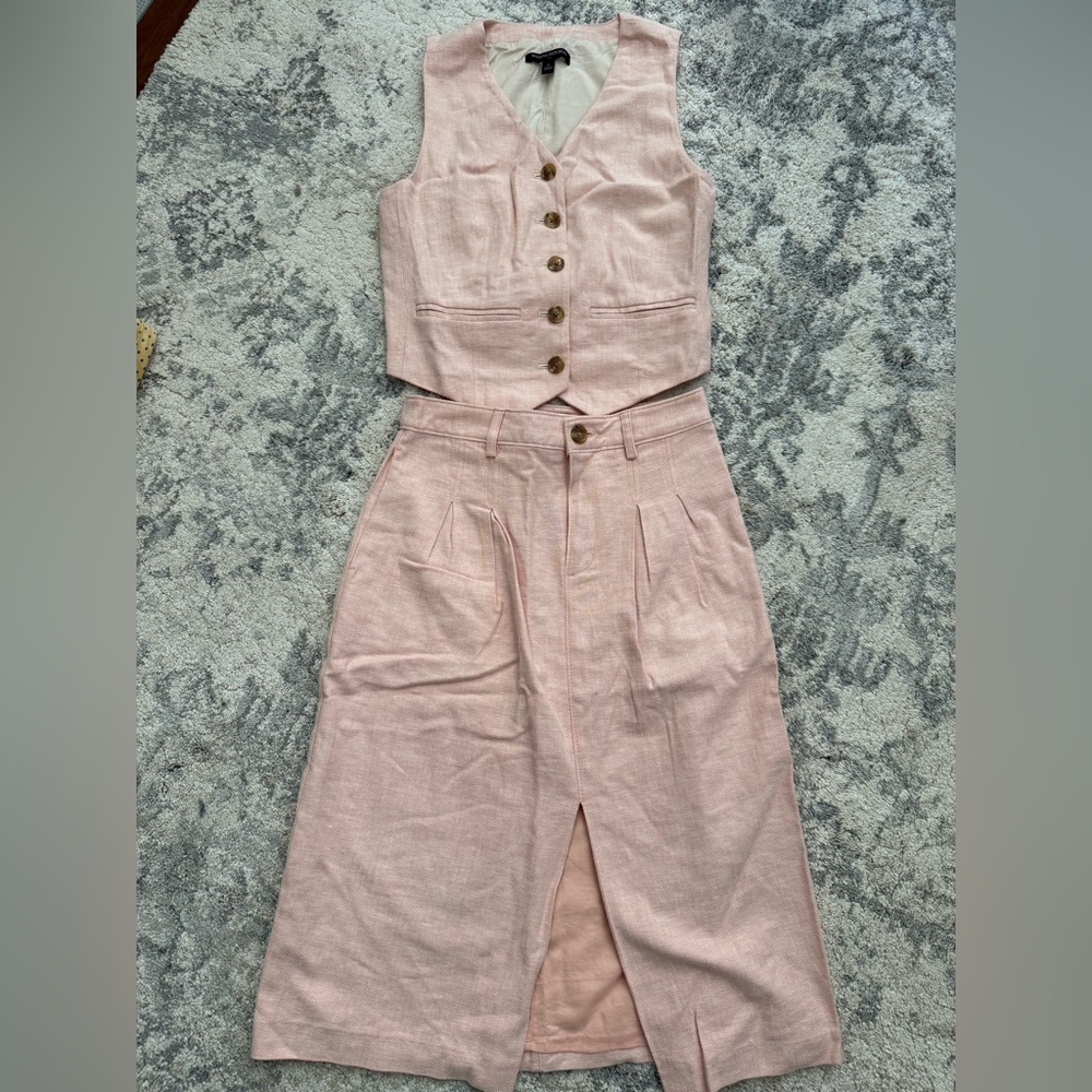 Chic Pink Women's Vest and Skirt Set